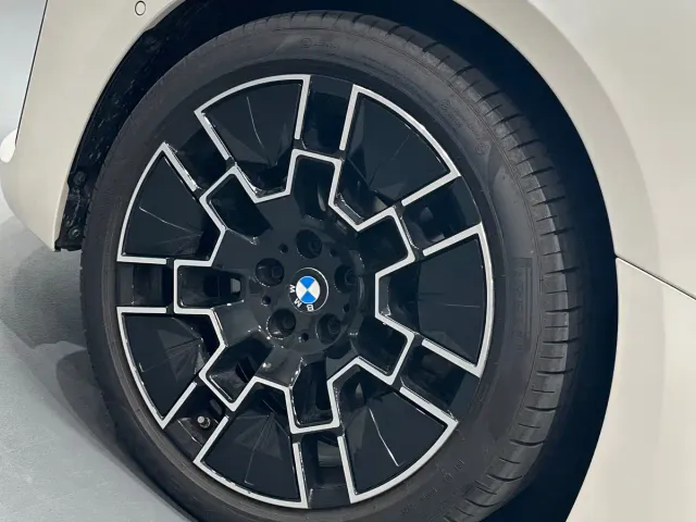BMW 4 Series — Фото автомобиля 8