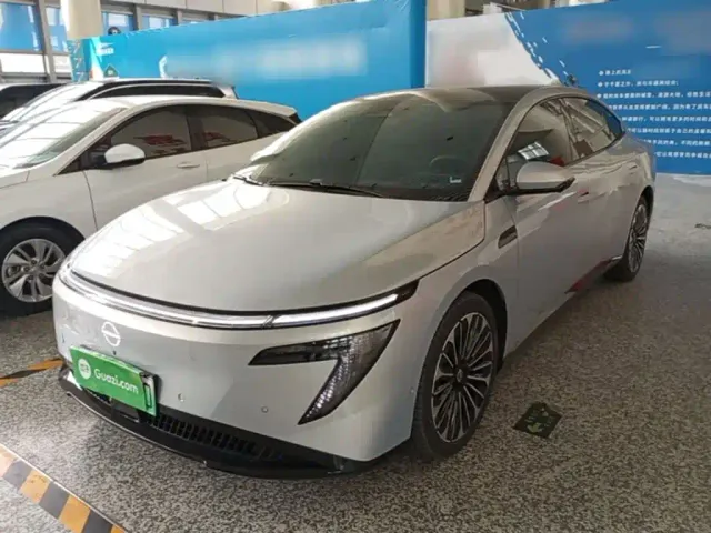 Фотография автомобиля — Nissan N7