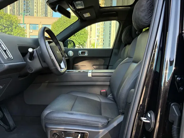 Li Auto L7 — Фото автомобиля 7