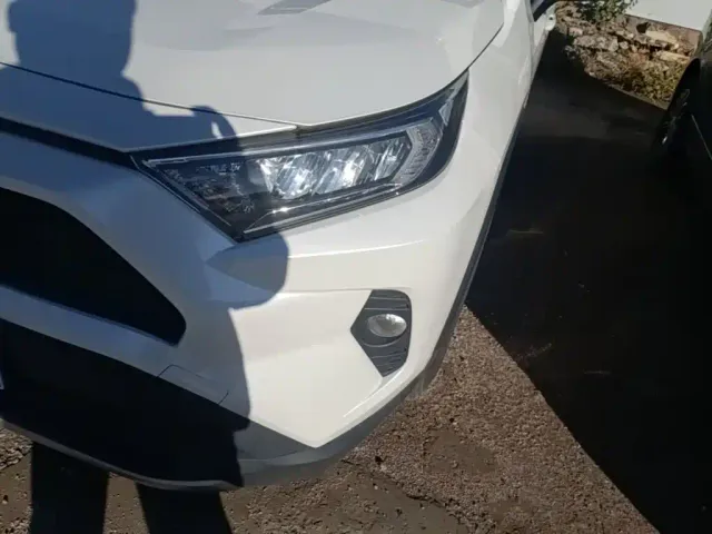 Toyota RAV4 — Фото автомобиля 23