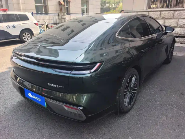 Geely Galaxy Xingyao 8 — Фото автомобиля 3