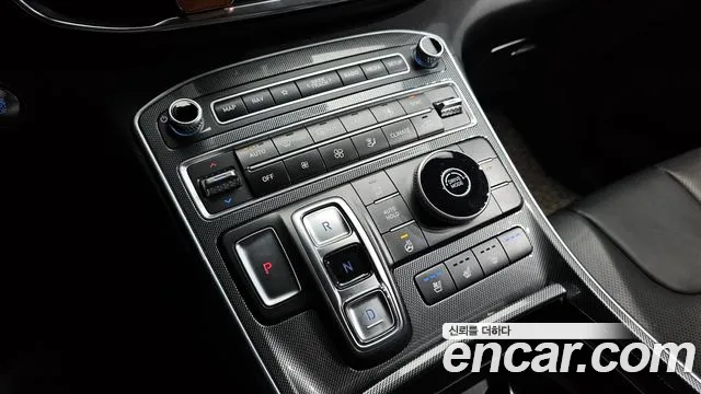 Hyundai Santafe Новый Santa Fe Дизель 2.2 2WD — Фото автомобиля 9