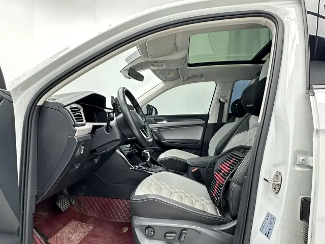 Volkswagen Tayron — Фото автомобиля 4
