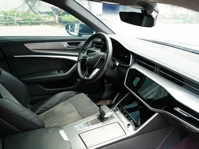 Audi A6L — Фото автомобиля 11