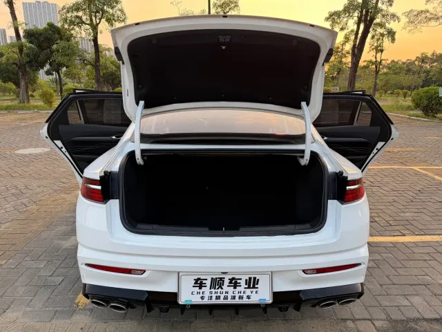 Geely Xingrui — Фото автомобиля 28