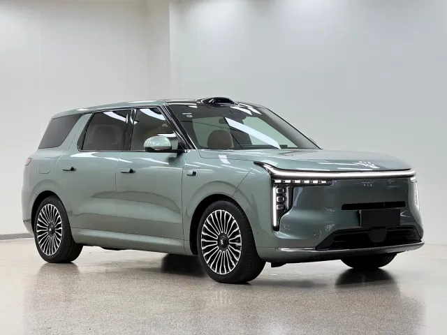 IM Motors LS8 — Фото автомобиля 3