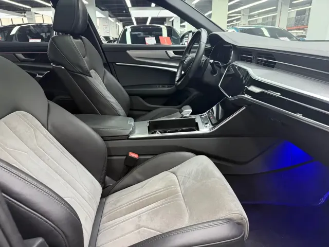 Audi Audi A6L 2022 40 TFSI Luxury Dynamic — Фото автомобиля 22