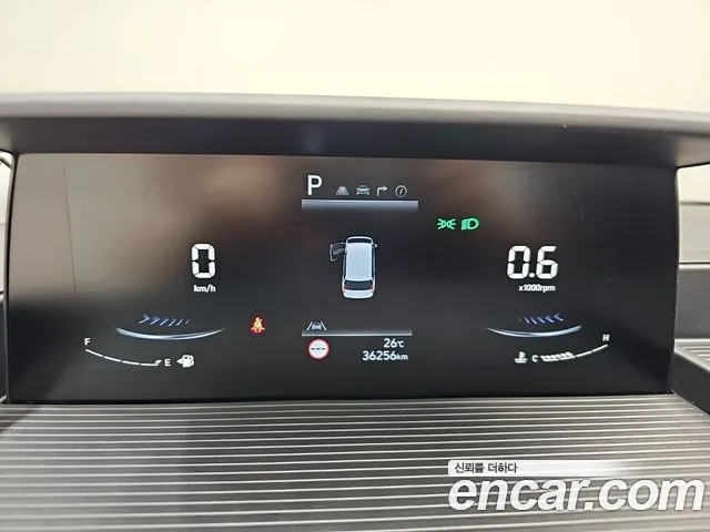 Hyundai Staria Staria L3.5 Школьный автобус — Фото автомобиля 8