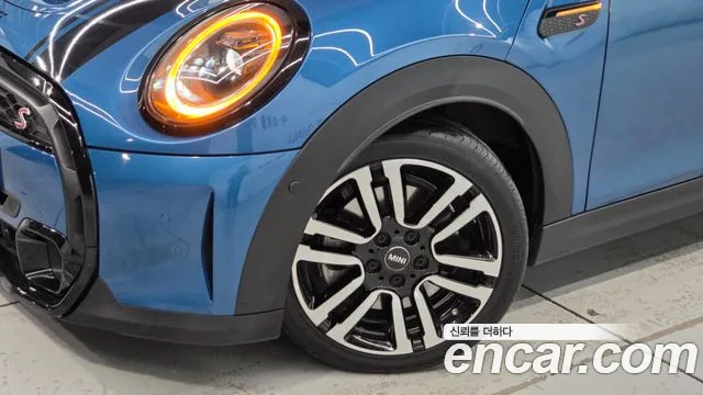 Mini Cooper — Фото автомобиля 3