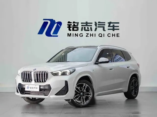 BMW X1 — Фото автомобиля 2