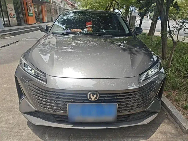 Changan Lamore — Фото автомобиля 2