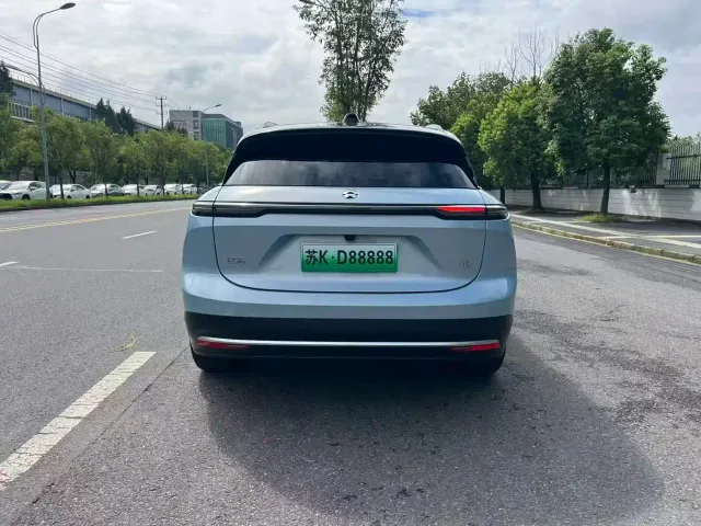 Nio ES6 — Фото автомобиля 8