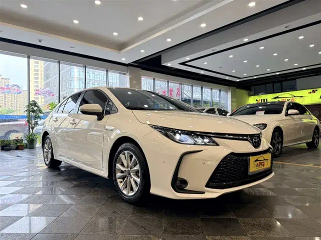 Toyota Corolla — Фото автомобиля 3