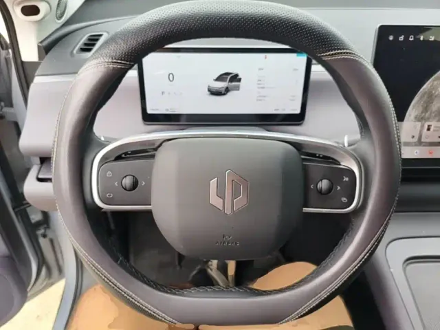 Leapmotor Leapmotor C16 2024 Pure Electric 520 Premium Edition — Фото автомобиля 10