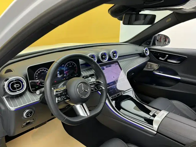 Mercedes-Benz C-Class — Фото автомобиля 18