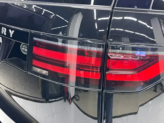 Land Rover Discovery — Фото автомобиля 22