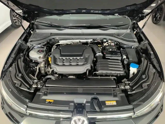 Volkswagen Passat — Фото автомобиля 19