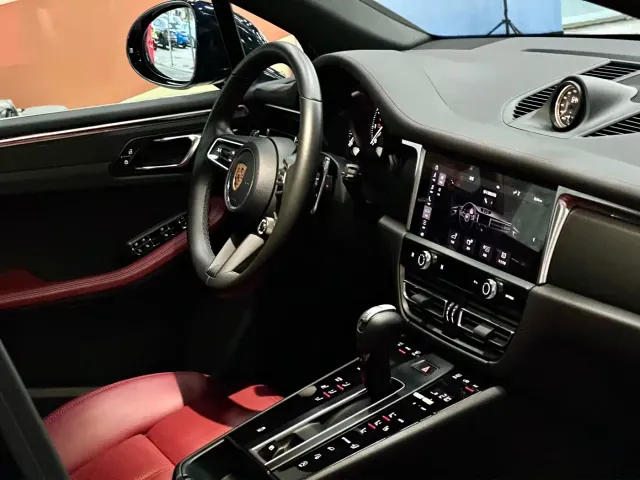 Porsche Macan — Фото автомобиля 21