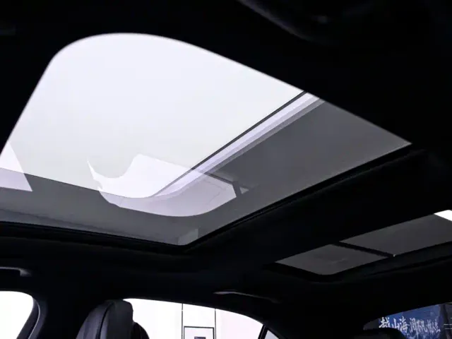 Mercedes-Benz C-Class — Фото автомобиля 11