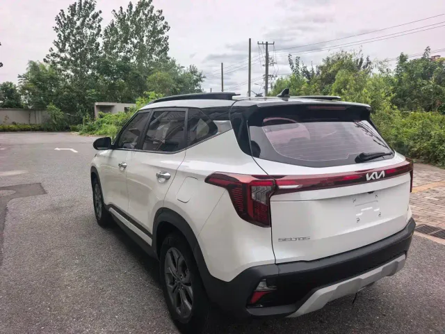 Kia Seltos — Фото автомобиля 5