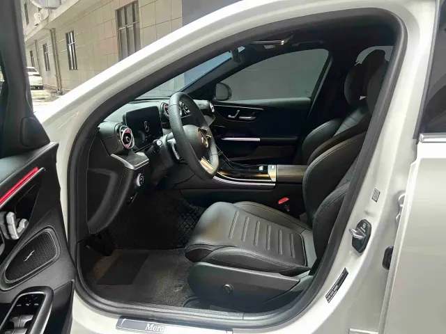Mercedes-Benz C-Class — Фото автомобиля 14