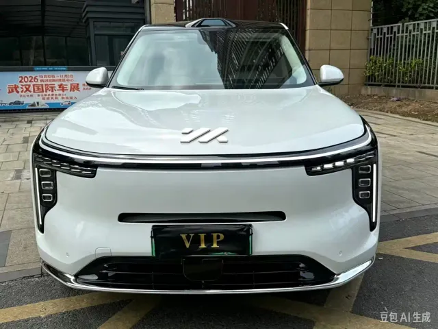 IM Motors IM LS8 2026 Model Base Version 5-seater Long Range Edition — Фото автомобиля 2