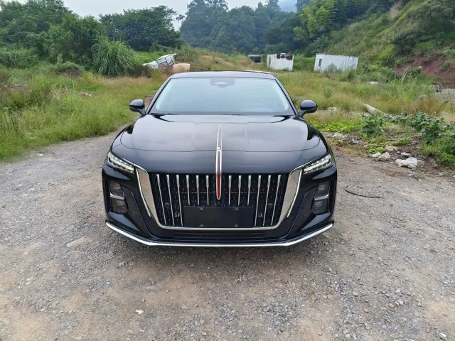 Hongqi H5 — Фото автомобиля 2