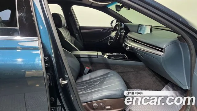 Genesis G80 Бензин 2.5 турбо AWD — Фото автомобиля 9