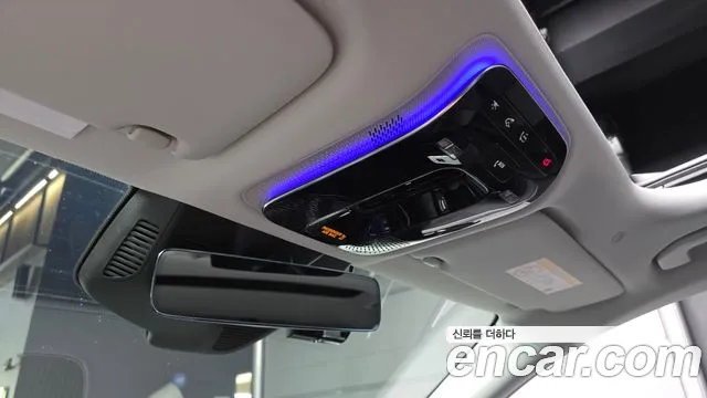 Mercedes-Benz E-Class — Фото автомобиля 29