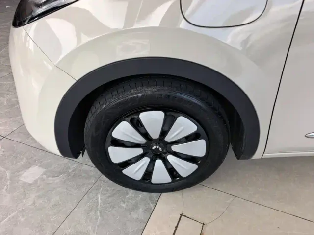 Wuling Bingo — Фото автомобиля 22