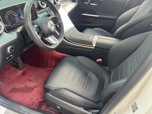 Mercedes-Benz C-Class — Фото автомобиля 6