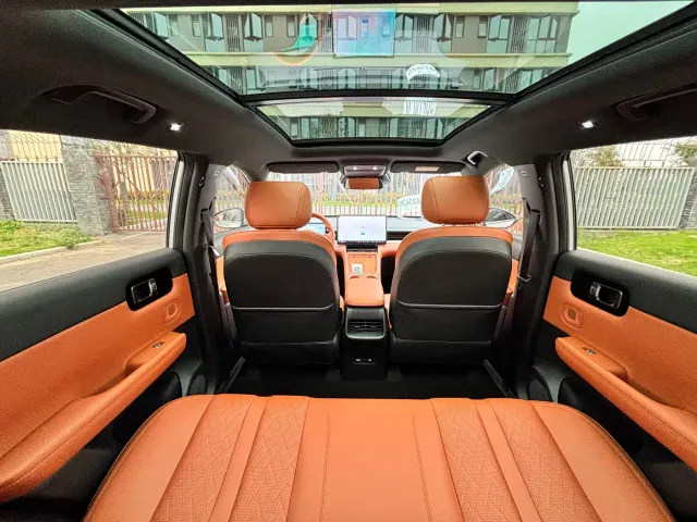 Wuling Starlight S — Фото автомобиля 9