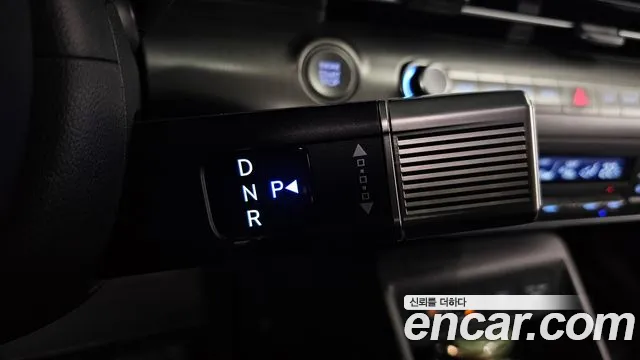 Hyundai Kona SX2 — Фото автомобиля 12