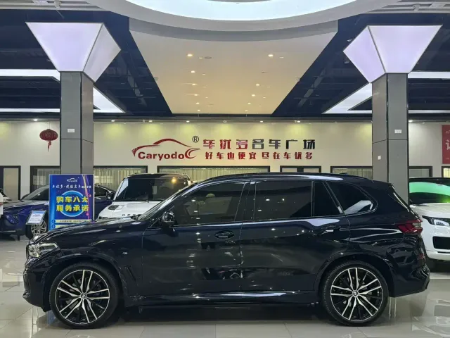 BMW X5 — Фото автомобиля 3