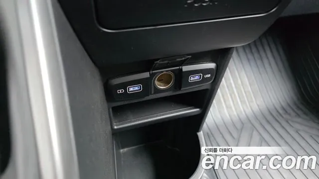 Hyundai Staria — Фото автомобиля 24