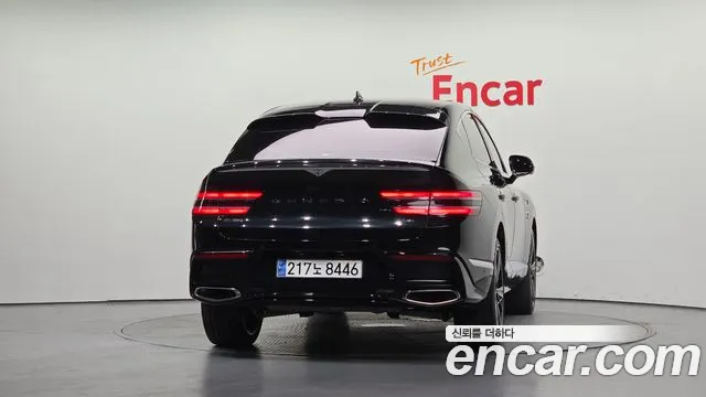 Genesis GV80 — Фото автомобиля 4