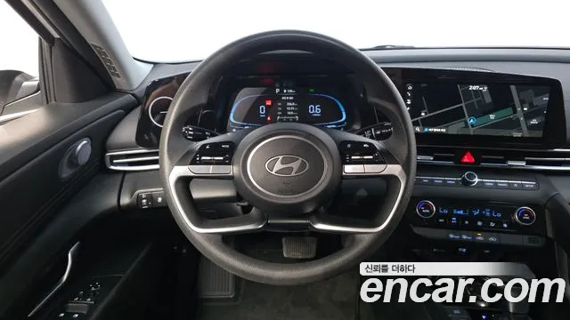 Hyundai Avante CN7 — Фото автомобиля 18