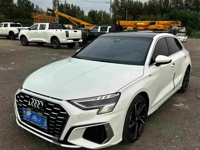 Фотография автомобиля — Audi A3