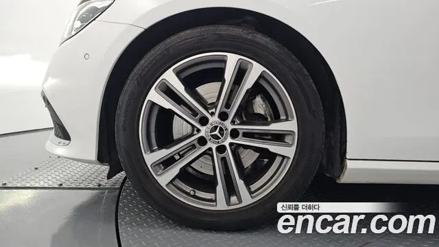 Mercedes-Benz E-Class W213 — Фото автомобиля 5