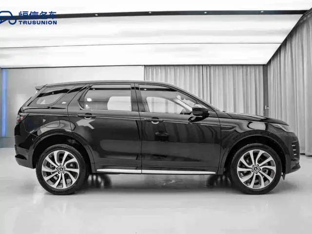 Land Rover Discovery Sport — Фото автомобиля 4