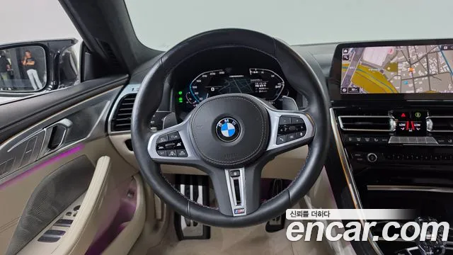 BMW 8-Series — Фото автомобиля 11