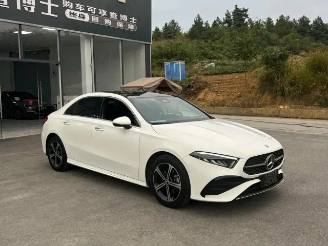 Mercedes-Benz A-Class — Фото автомобиля 2