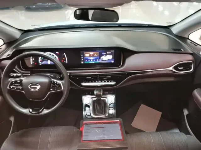 GAC Trumpchi M6 — Фото автомобиля 9