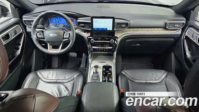 Ford Explorer Generation 6 — Фото автомобиля 7