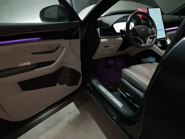 BYD Song PLUS — Фото автомобиля 17