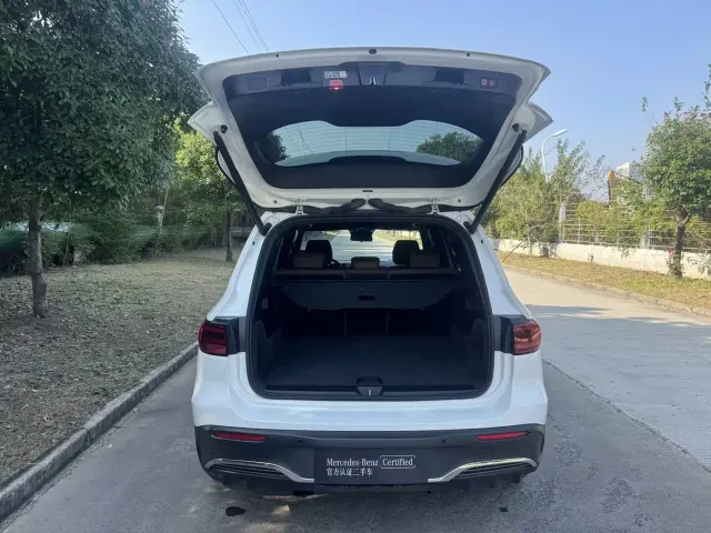 Mercedes-Benz EQB — Фото автомобиля 20
