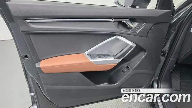 Audi Q3 35 TDI quattro Premium — Фото автомобиля 23
