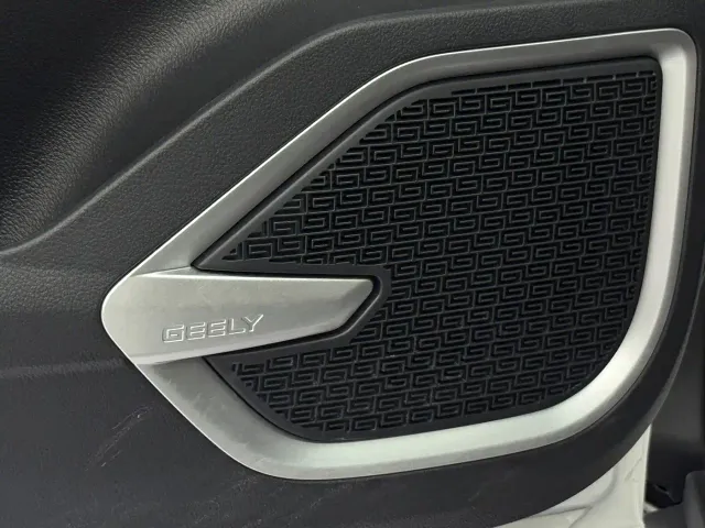 Geely Vision X6 — Фото автомобиля 21