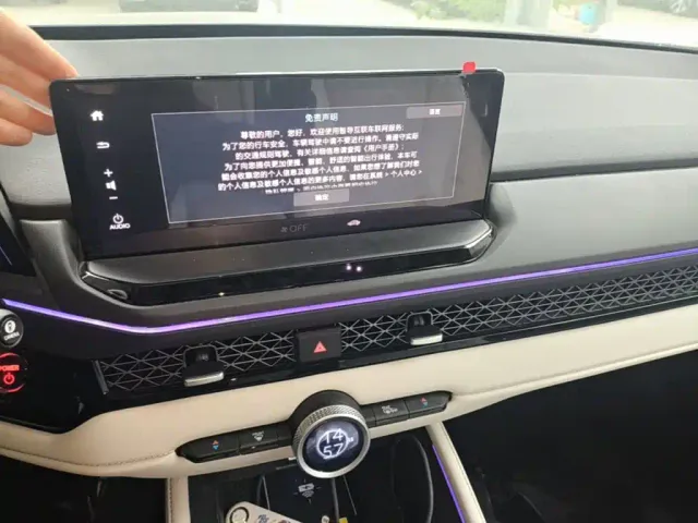Honda Accord — Фото автомобиля 12