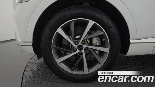 Genesis GV80 — Фото автомобиля 5